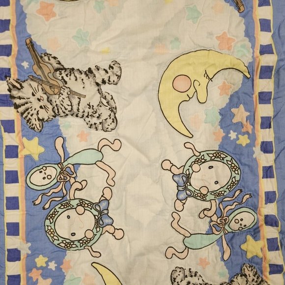 Vintage 80s Nursery Rhyme‎ Quilt Blanket Baby 44 X 58 Hey Diddle Diddle Cat - Picture 3 of 6